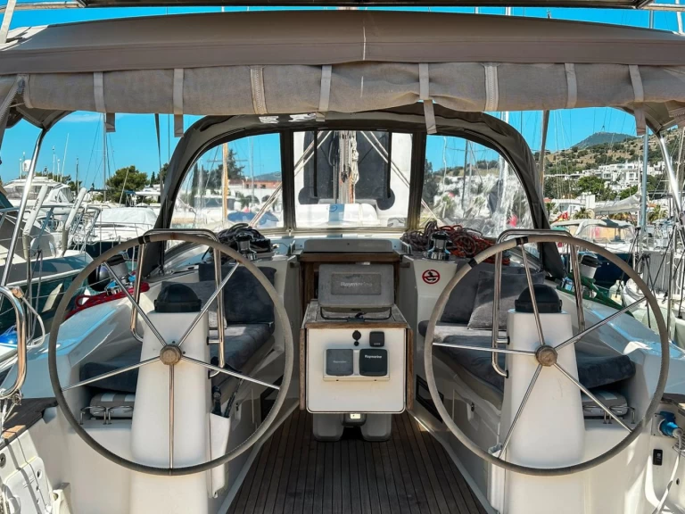 Wynajem łodzi Bodrum tanio Cruiser 40