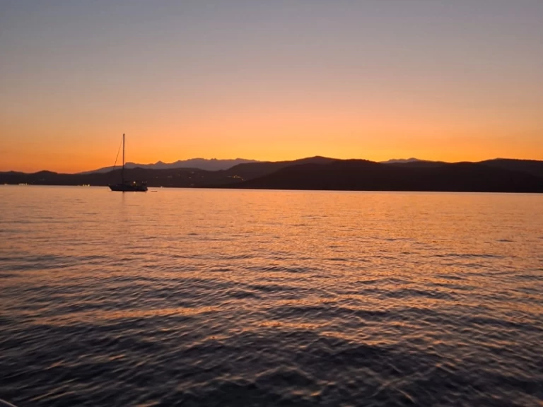 Jeanneau Cap Camarat 6.5 CC Serie 3 między profesjonalistami a osobami prywatnymi w Porto-Vecchio