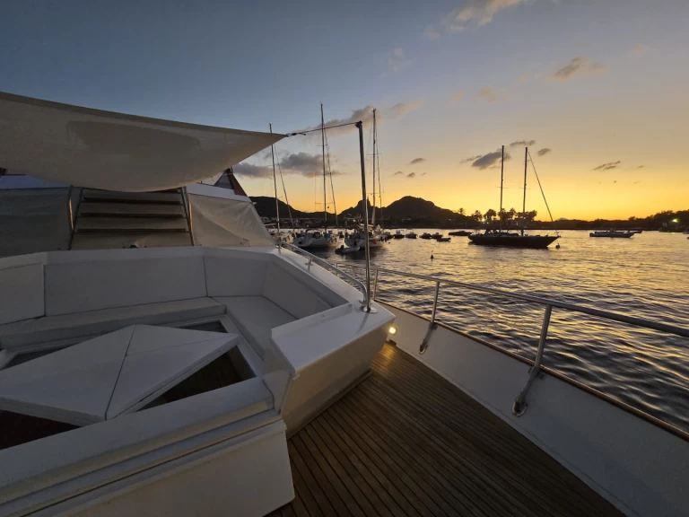 Wynajmij Cantieri Di Pisa Akhir 20 w Catania