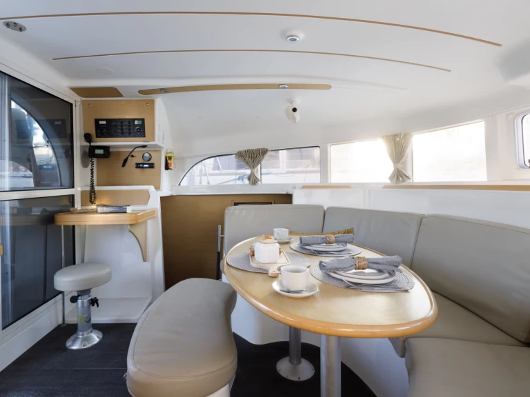 Wynajmij Katamaran z lub bez skippera Lagoon w Rhodes (City)