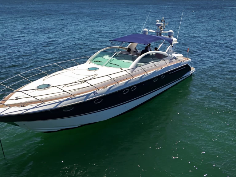 Motorówka do wynajmu w Cascais w najlepszej cenie