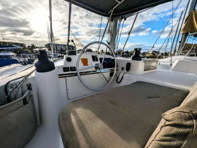 Bali Bali 4.4 między profesjonalistami a osobami prywatnymi w Nassau