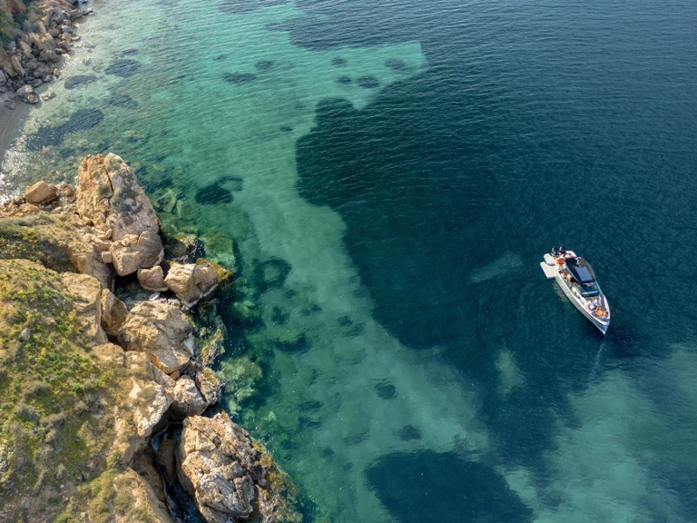 Wynajem Motorówka Saxdor z patentem 