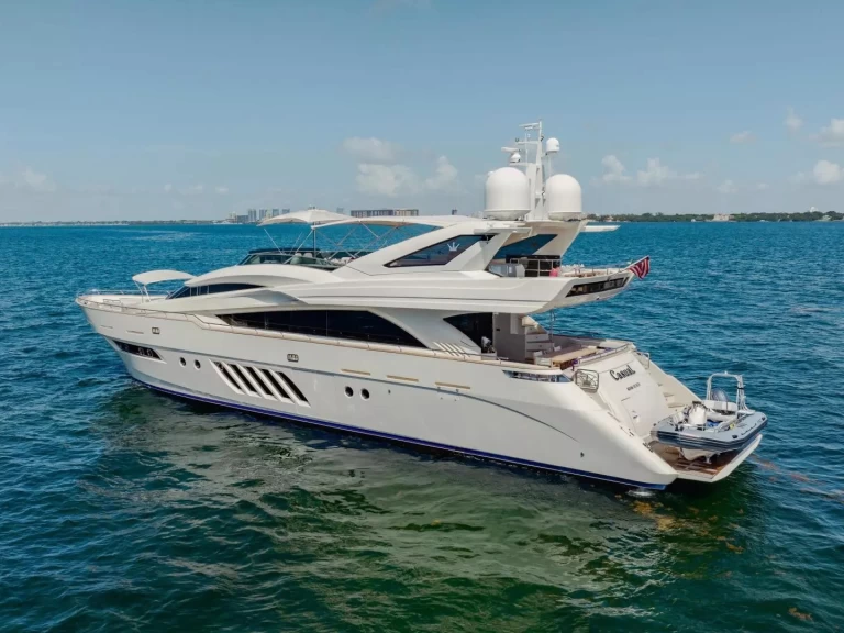 Wynajem w South Miami Beach- Dominator 28M na SamBoat