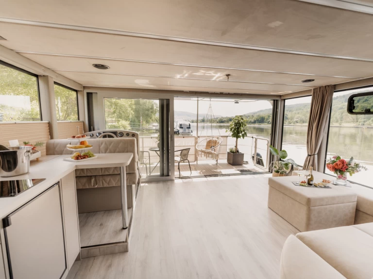 Wynajem łodzi Luxboot Luxboot w Buchholz City na SamBoat 