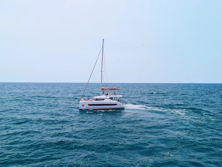 Wynajem łodzi Barcelona tanio Bali Catspace Voile