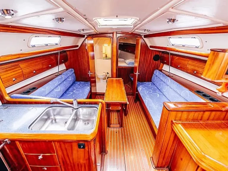 Wynajem w Betina- Bavaria Cruiser 36 na SamBoat