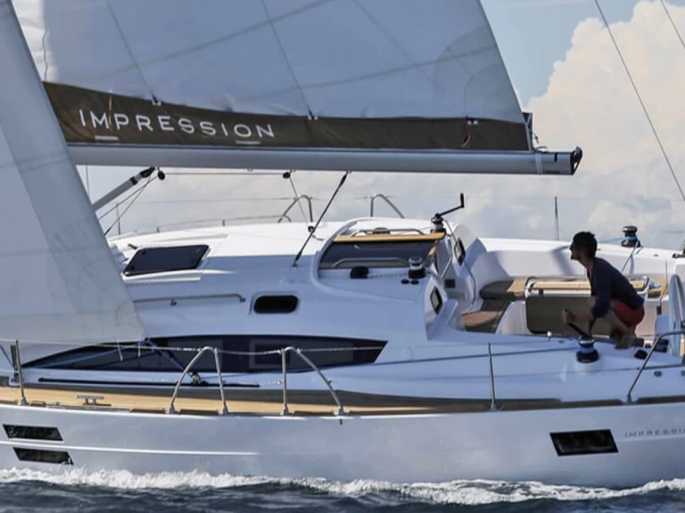 Wynajem Żaglowiec Elan z patentem 