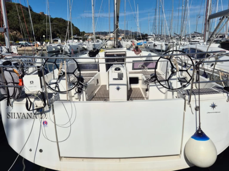 Wynajem łodzi Jeanneau Sun Odyssey 440 w Olbia na SamBoat 