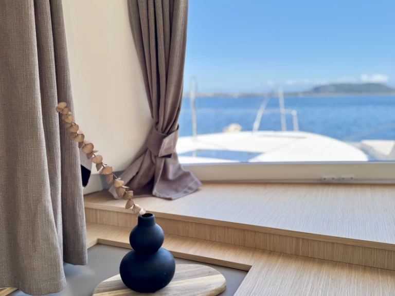 Wynajem łodzi Preveza tanio Astrea 42