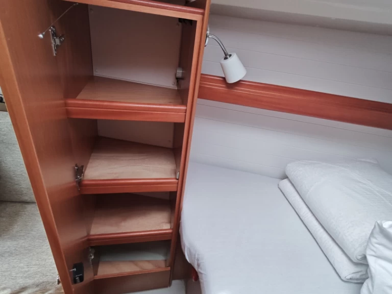 Wynajem łodzi Punat tanio Cruiser 34