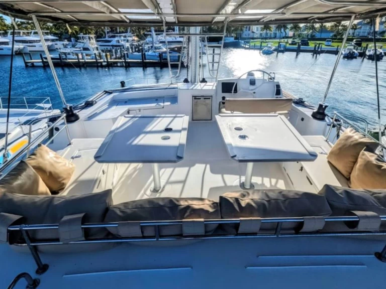 Wynajem łodzi Bali Bali 5.4 w Marsh Harbour na SamBoat 