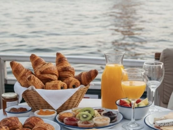 Wynajem w Paris- Croisière privée sur la Seine na SamBoat
