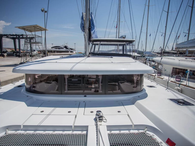 Wynajem łodzi Alimos tanio Lagoon 42