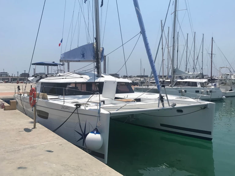 Wynajem w Alimos- Fountaine Pajot Saba 50 na SamBoat