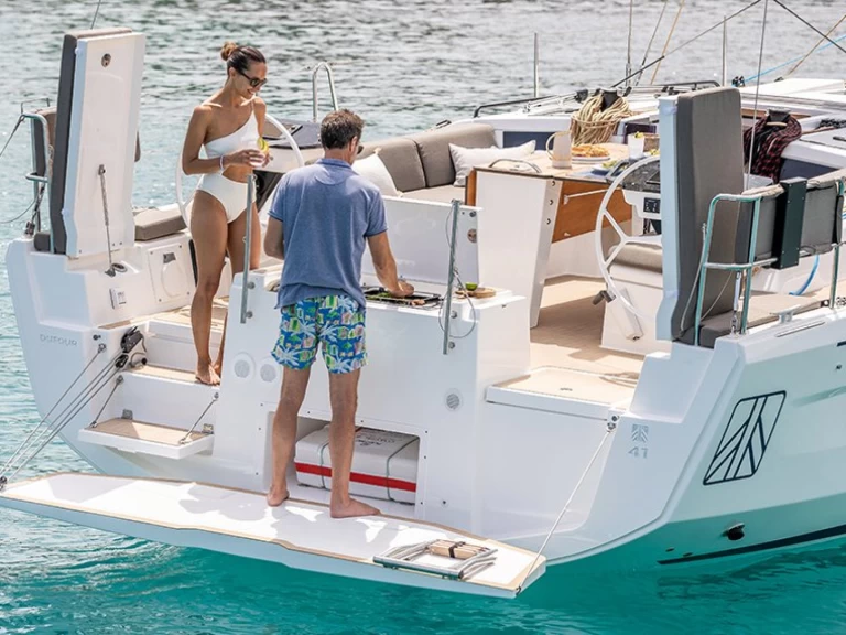 Wynajmij Dufour Dufour 41 w Cagliari