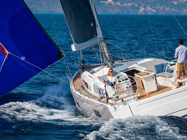Wynajem łodzi Bénéteau Oceanis 46.1 w Alimos na SamBoat 