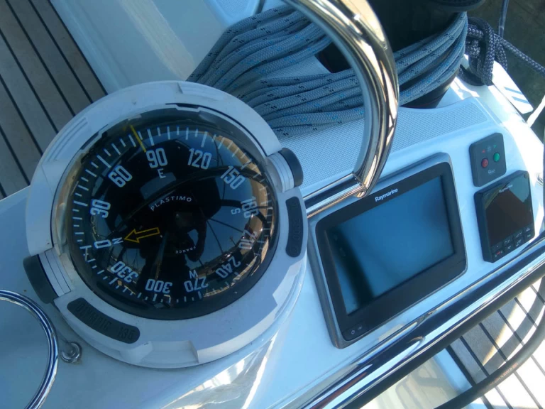 Wynajem łodzi Alimos tanio Sun Odyssey 519