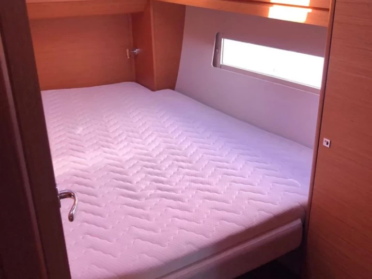 Wynajmij Dufour Dufour 470 w Cagliari