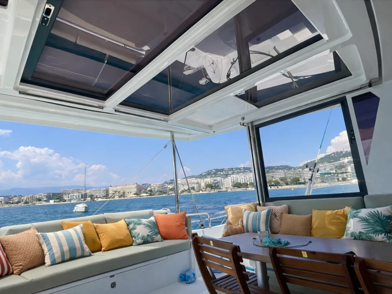 Wynajem Katamaran Bali z patentem 