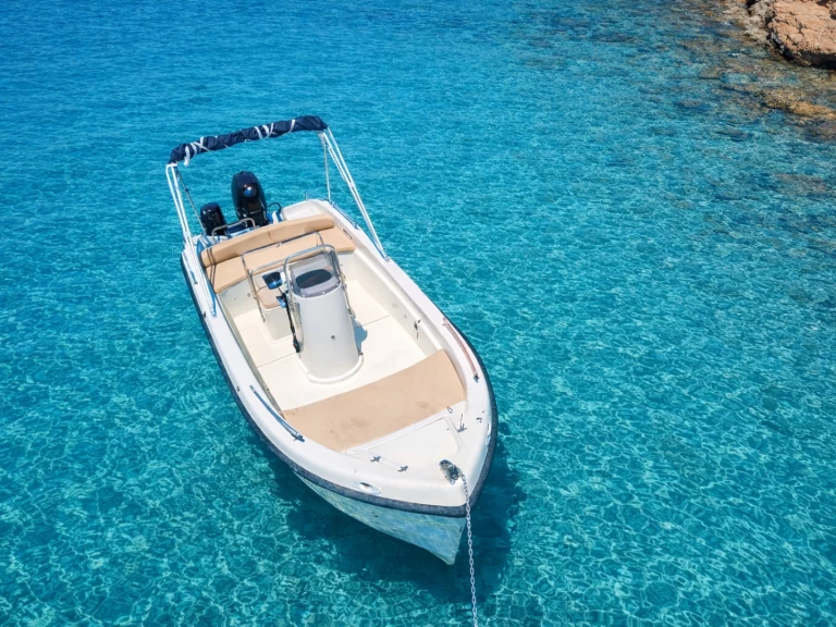 Wynajem Motorówka Funboat z patentem 