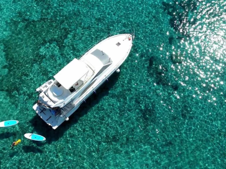 Wynajem łodzi Toúrlos tanio 53 FlyBridge 