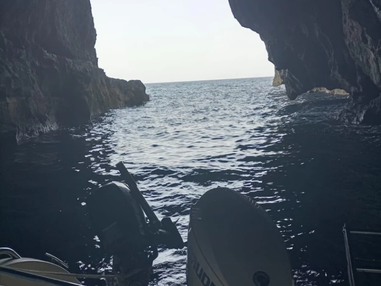 Motorówka do wynajmu w Siracusa w najlepszej cenie