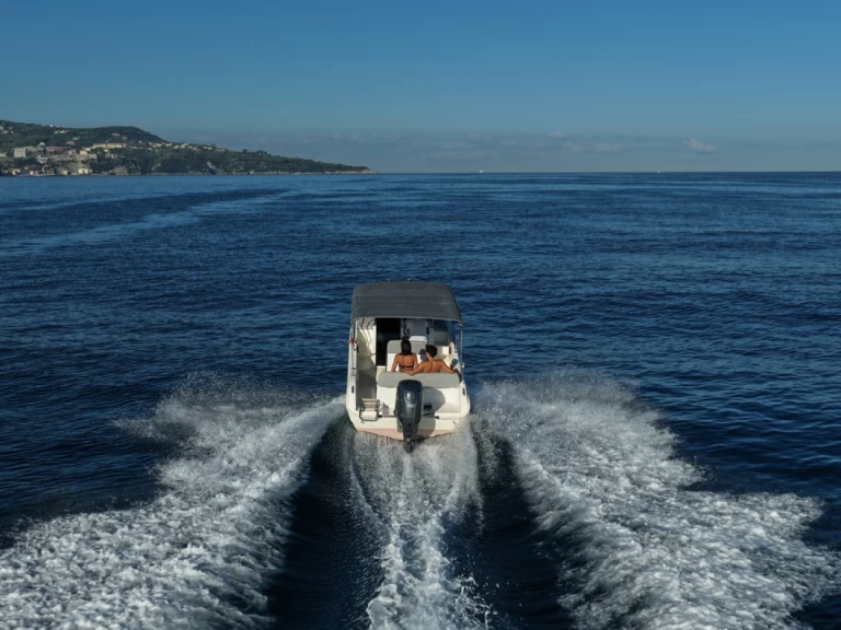 Wynajem Motorówka Allegra z patentem 