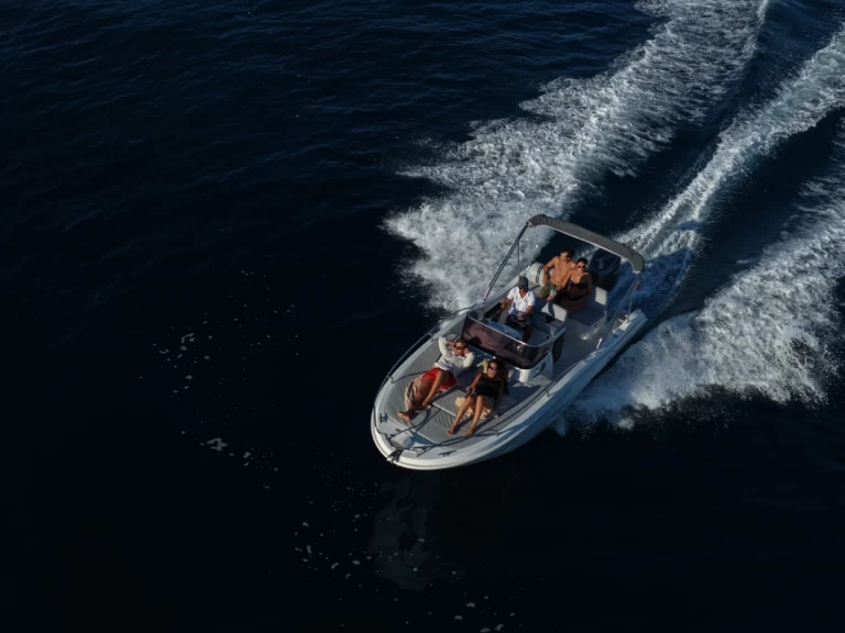 Allegra Allegra 21 między profesjonalistami a osobami prywatnymi w Sorrento