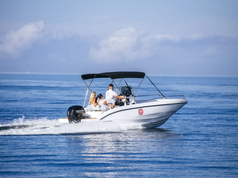 Wynajmij Motorówka z lub bez skippera Oktogon w Zadar