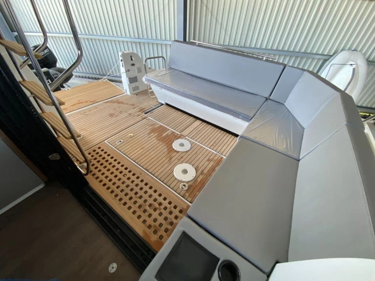 Wynajem łodzi Bénéteau ANTARES 11 OB FLY w Ajaccio na SamBoat 