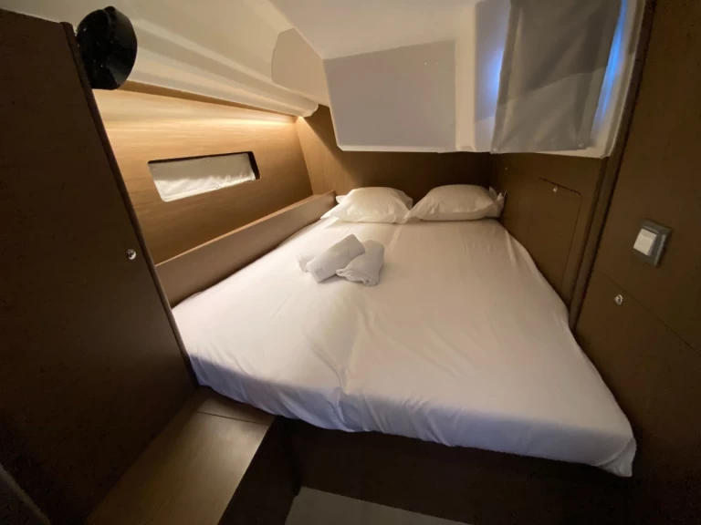 Wynajmij Żaglowiec z lub bez skippera Bénéteau w Ajaccio