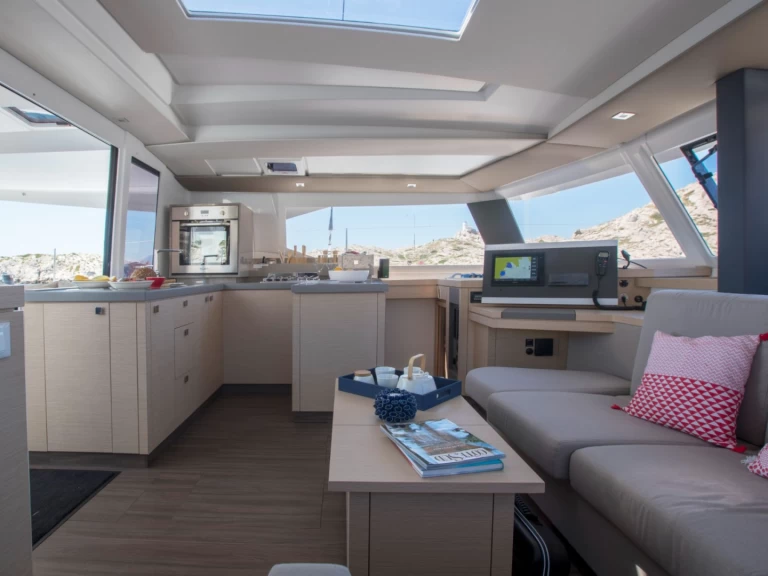 Wynajem Katamaran w Ajaccio - Fountaine Pajot Astrea 42