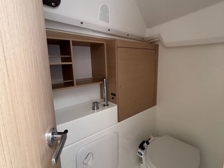 Wynajem łodzi Ajaccio tanio Oceanis 30.1