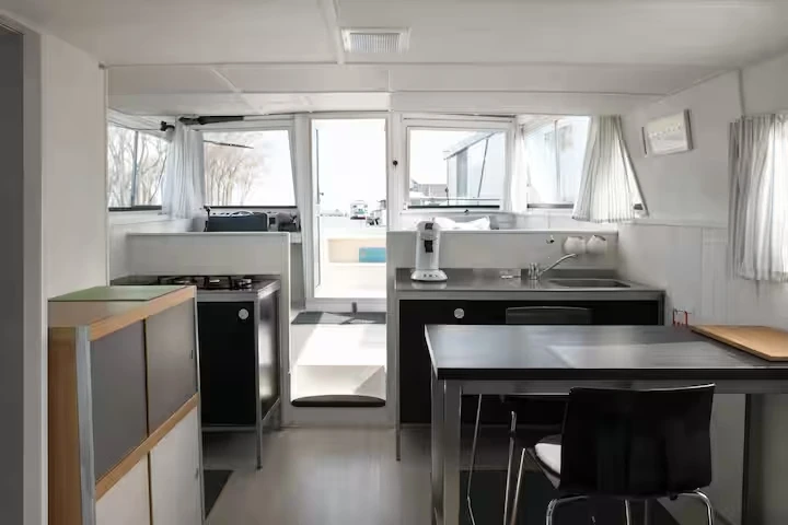 Porter-Haylett FB1325 między profesjonalistami a osobami prywatnymi w Saint-Jean-de-Losne