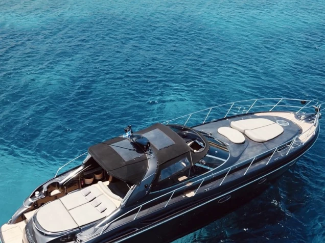 Wynajem w Mykonos (City)- Cranchi Mediterranee 50 na SamBoat