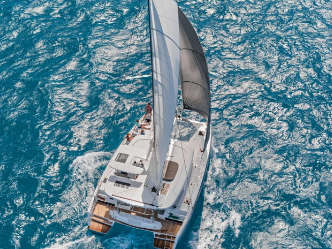 Wynajmij Lagoon 42 w Ibiza Town