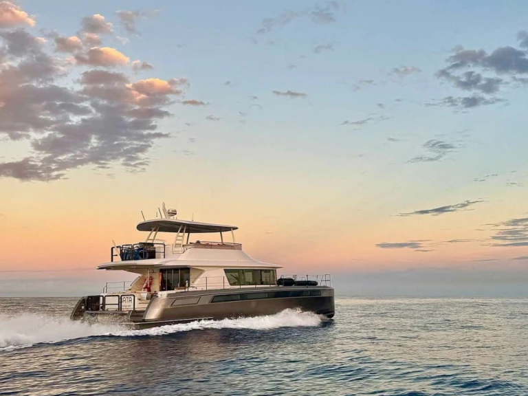 Wynajem Luksusowy jacht Nishii Shipyards z patentem 