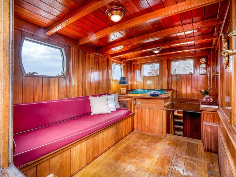 Wynajmij Schooner O'Remington  w Cannes