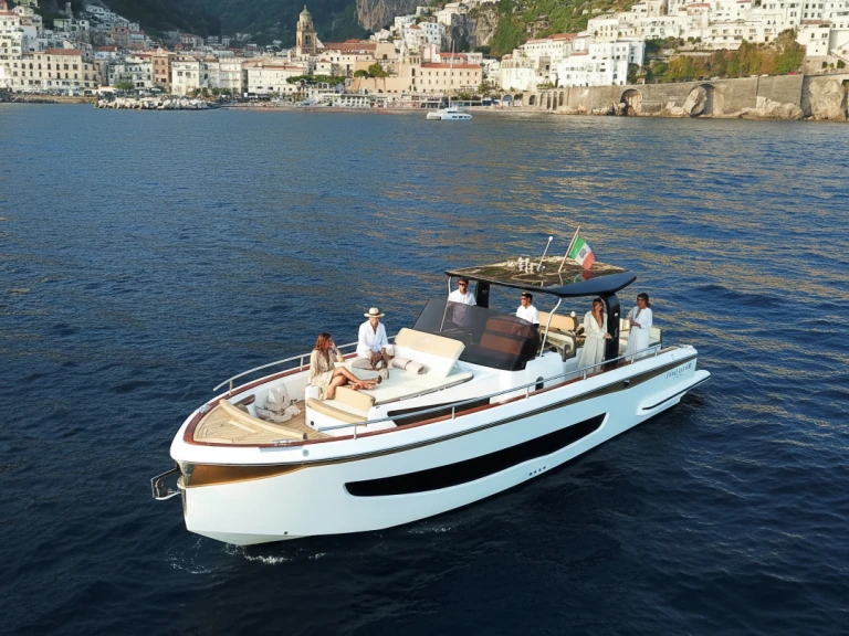 Wynajem łodzi Allure 38 w Porto di Amalfi Marina Coppola na SamBoat 