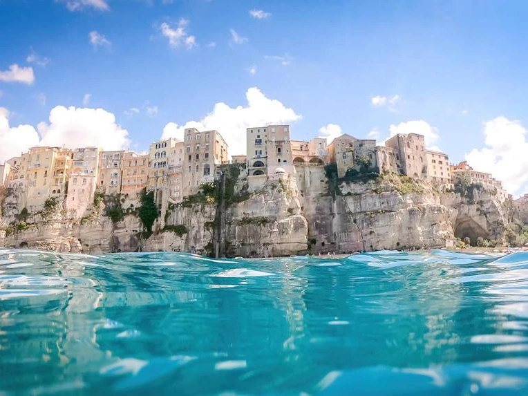 Wynajem łodzi AQUA Gommone w Włochy na SamBoat 