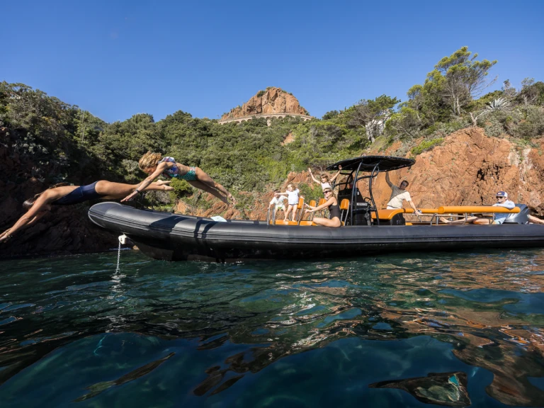 Wynajem w Mandelieu-la-Napoule- Narwhal Fast 1100 na SamBoat