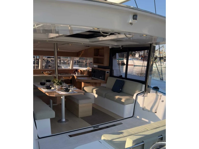 Wynajem Katamaran Bali z patentem 