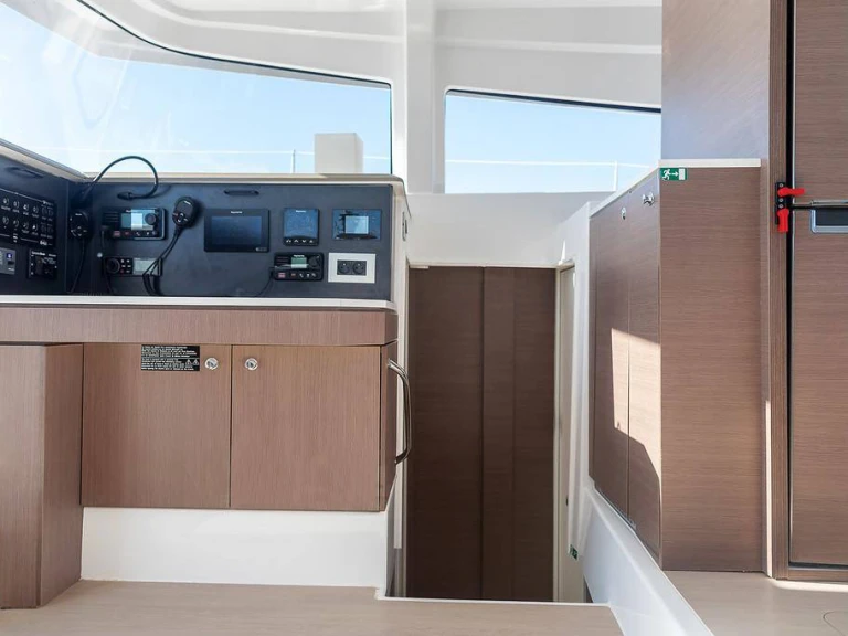 Katamaran do wynajmu w Preveza w najlepszej cenie