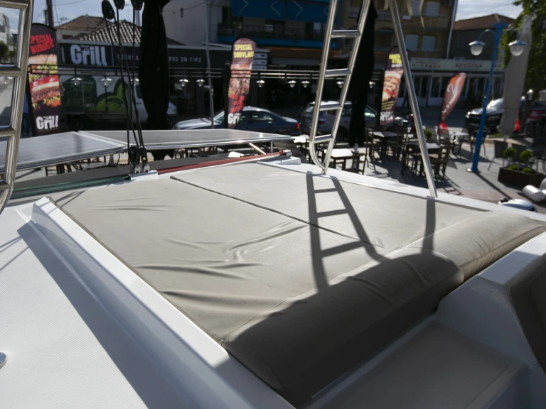 Katamaran do wynajmu w Skiathos w najlepszej cenie