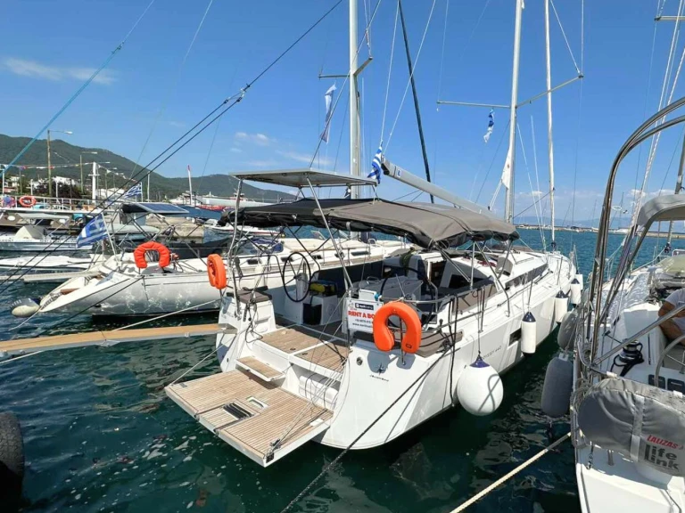 Wynajmij Jeanneau Sun Odyssey 440 w Skiathos