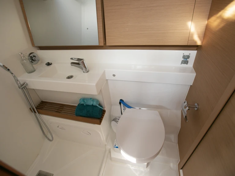 Wynajmij Jeanneau Sun Odyssey 440 w Plataniás