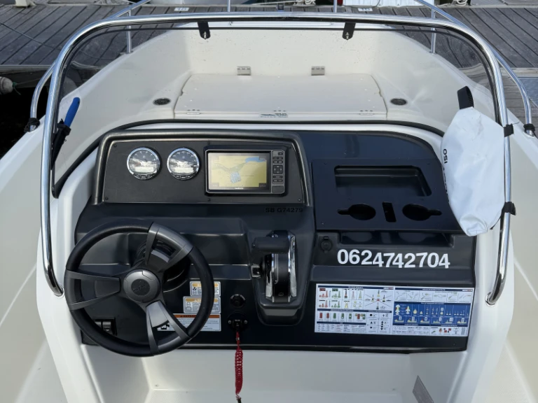 Wynajem łodzi Quicksilver Activ 605 Open w Pléneuf-Val-André na SamBoat 