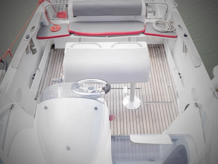 Wynajem łodzi Bénéteau Flyer 750 WA w La Baule-Escoublac na SamBoat 