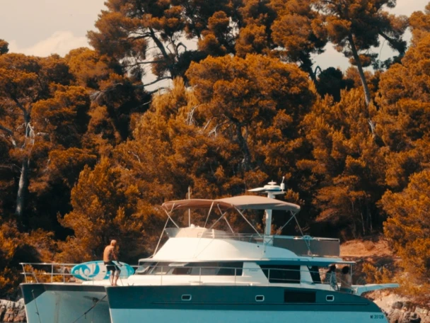 Wynajem łodzi Fountaine Pajot Cumberland 44 w Golfe-Juan na SamBoat 